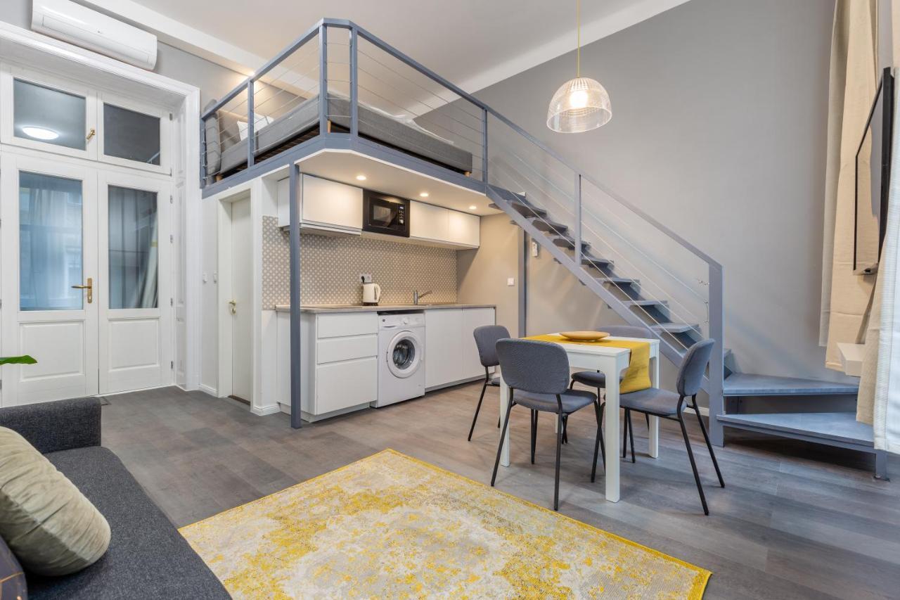 W33 - Prime Location - Comfortable Quality Apartments By Bqa 부다페스트 외부 사진