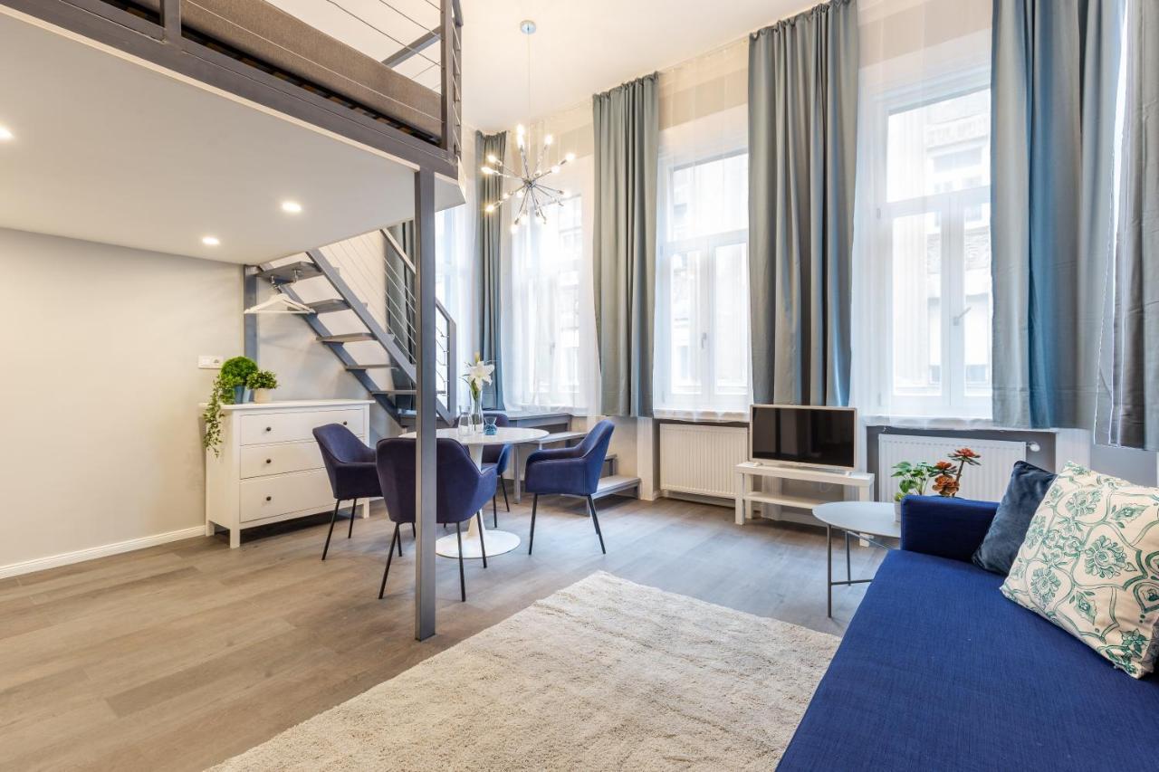 W33 - Prime Location - Comfortable Quality Apartments By Bqa 부다페스트 외부 사진